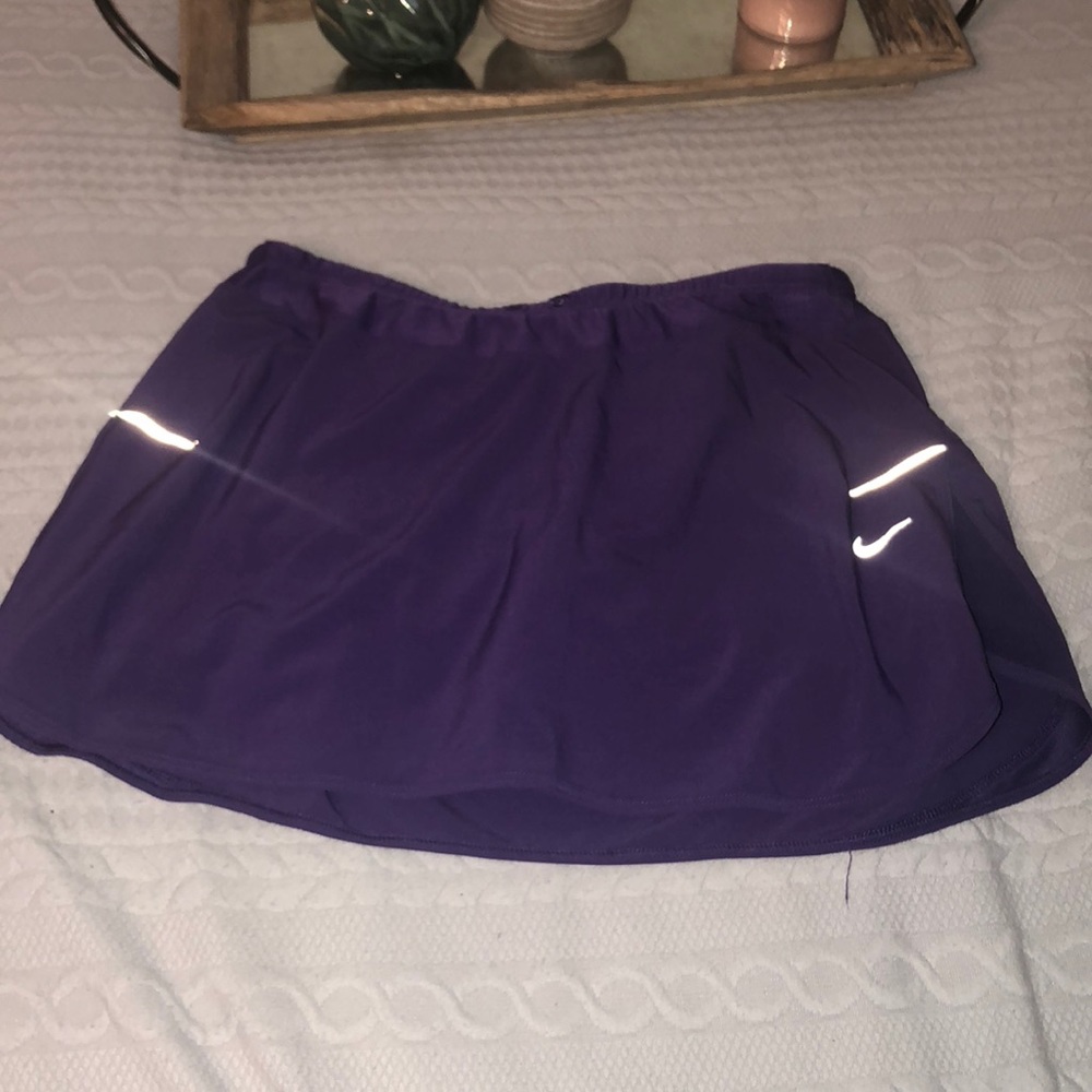 Nike dri-fit skirt!